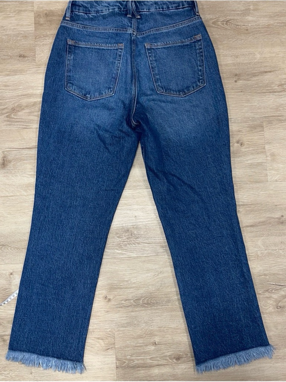 Good American High Rise Wide Straight Leg Raw Hem Jeans Size 4/27 - Picture 2 of 6